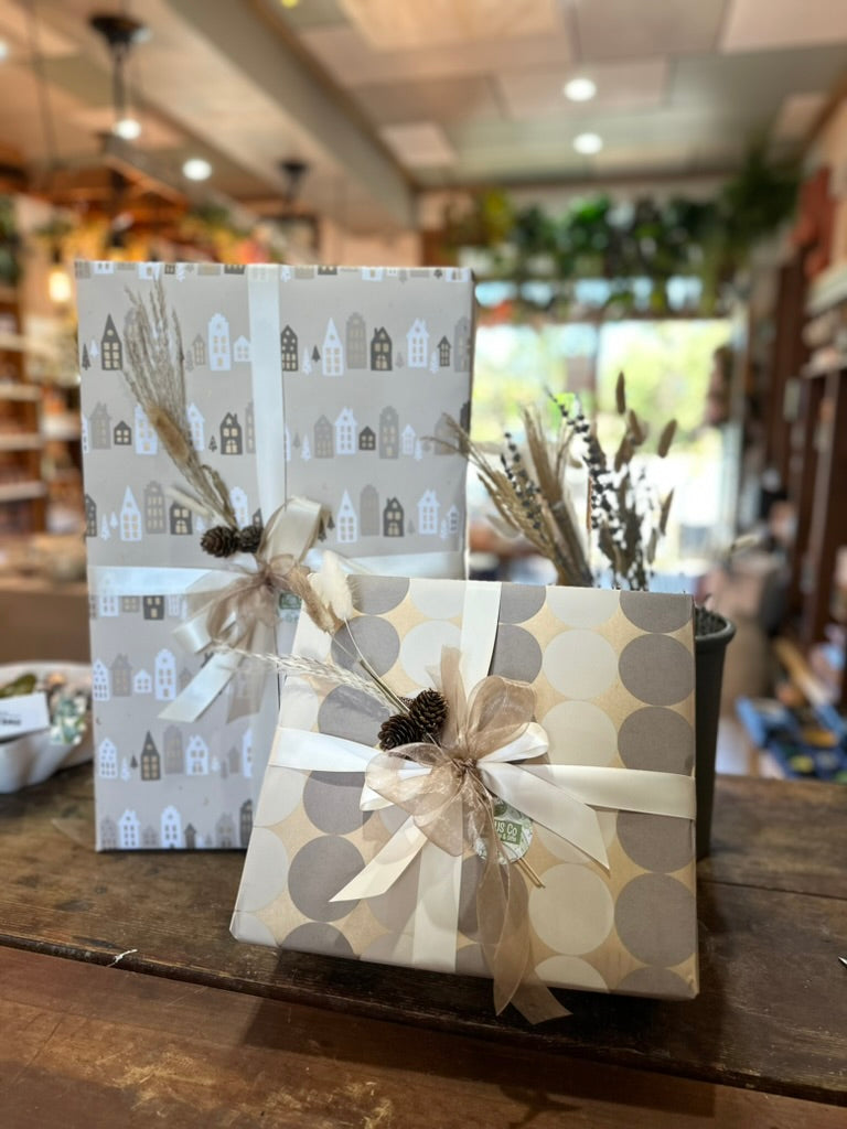 GIFT WRAPPING